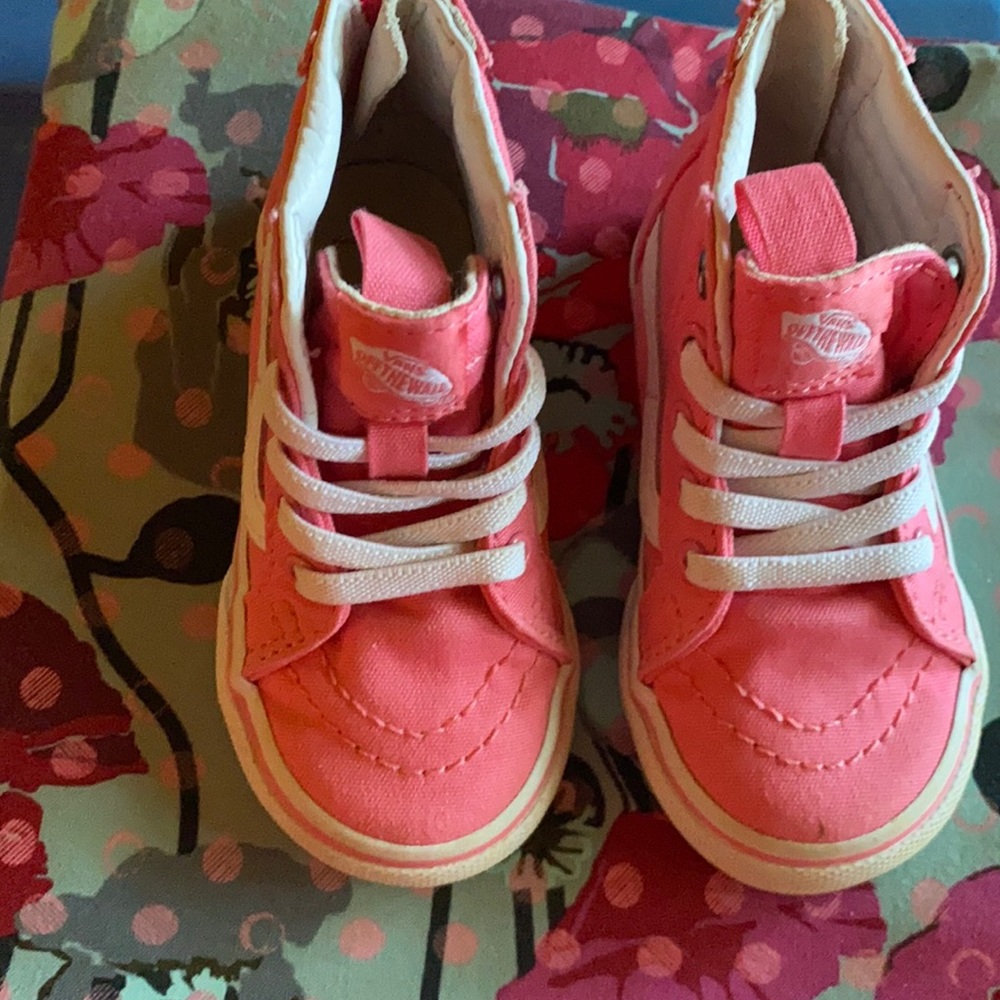 Gently worn Pink Vans